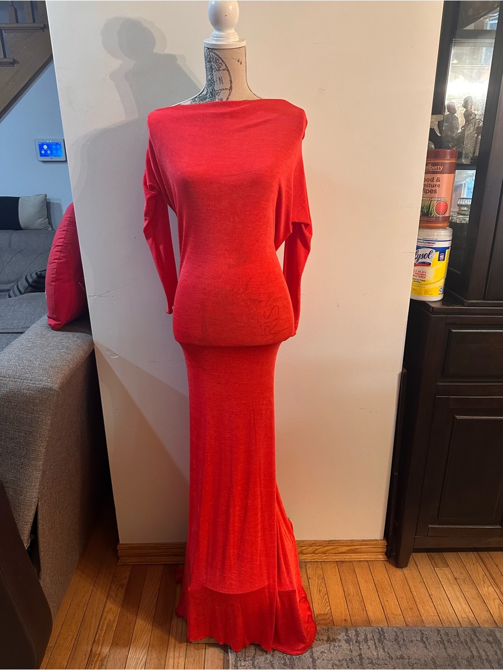 Red Backless Long-Sleeved Custom Made Dress/Gown - Picture 3 of 7